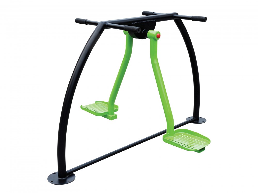 Embracing Fitness Outdoors with GroKids’ Open Gym Equipment